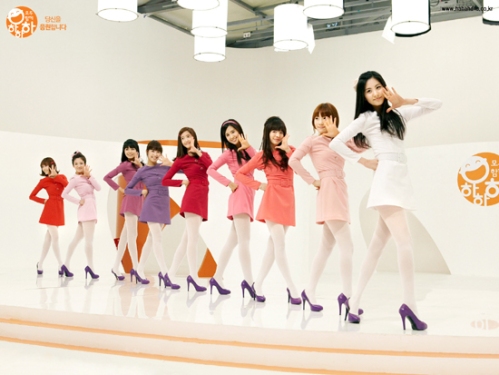 ألبوم صور فرقة البنات الكورية Girls’ Generation مع تقرير عنهم ...... 200904013_hahas02